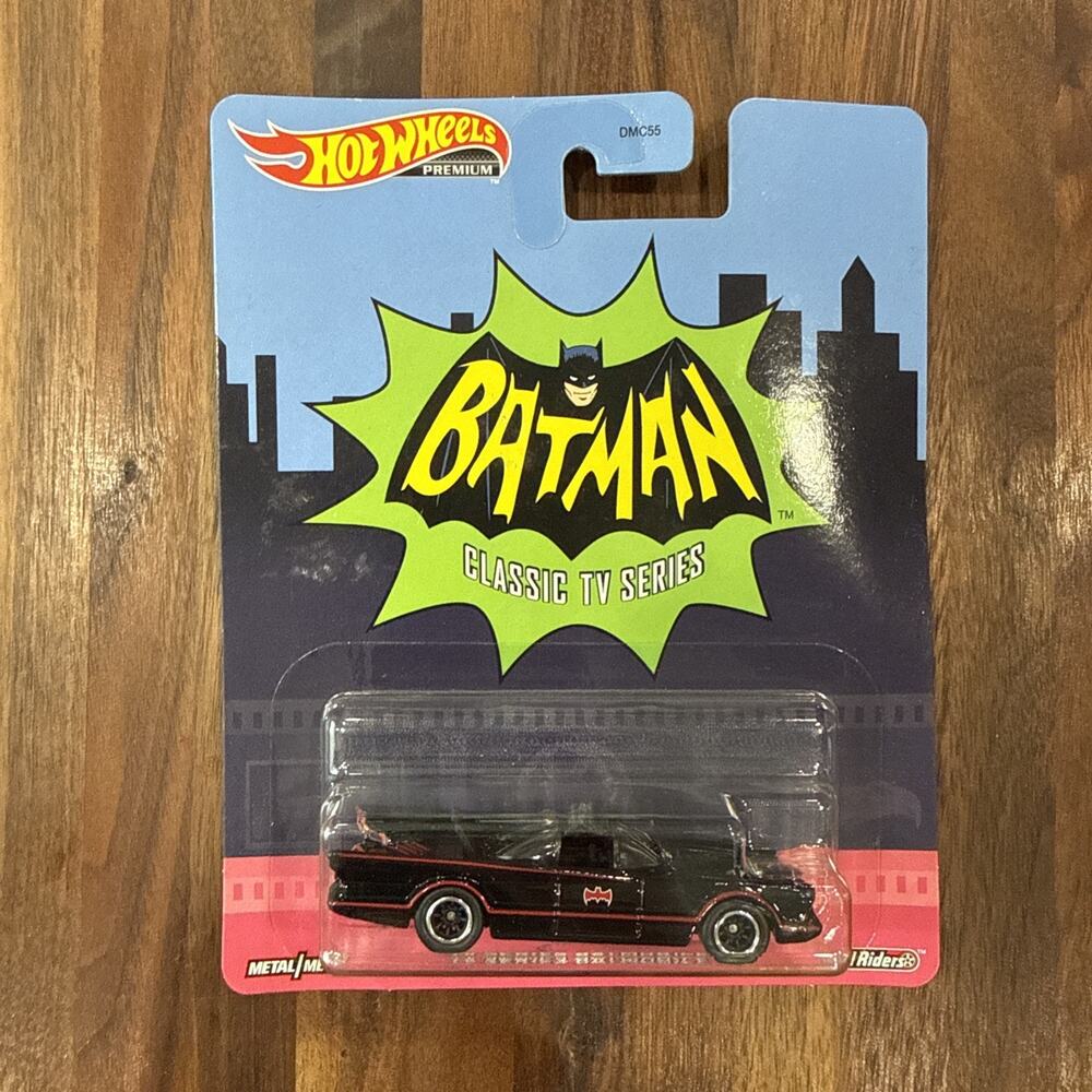 Hot Wheels Replica Entertainment DC Batman Classic TV Series Batmobile New